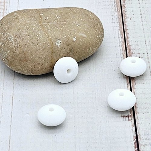 10 perles lentilles en silicone 12mm blanc