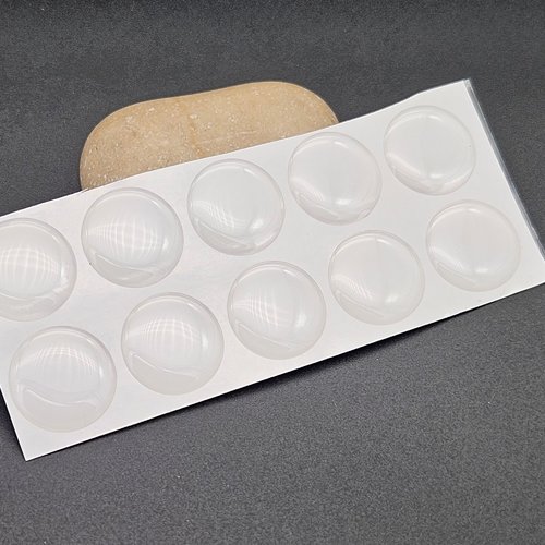10 cabochons autocollants 18mm pour créations avec cabochons
