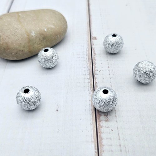 50 perles stardust argentées 12mm