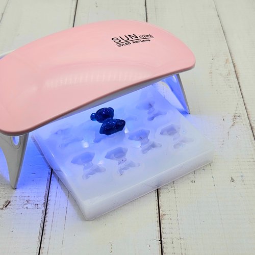 Lampe uv led 6 watts pour créations en résine uv