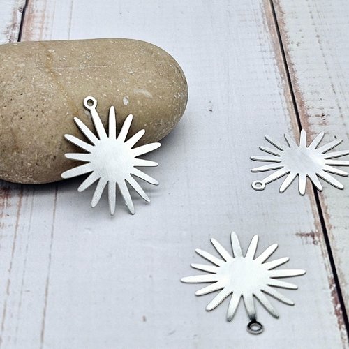10 breloques soleil acier inoxydable