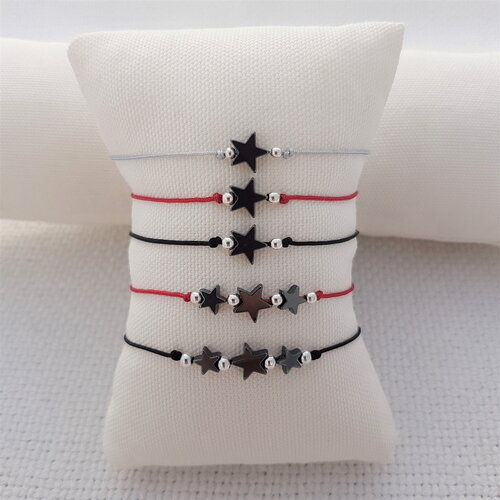 Bracelets réglables en cordon macramé et perles étoile en hématite
