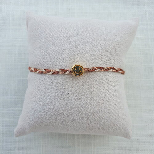 Bracelet en cordon macramé avec smiley doré