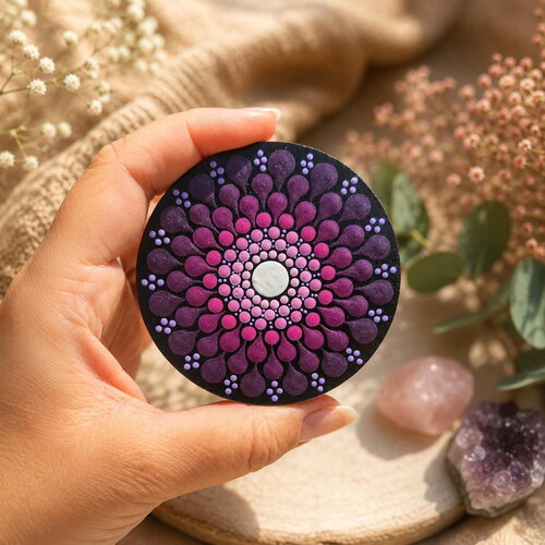 Miroir de poche en bois – mandala violet, prune & rose peint à la main