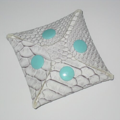 Porte monnaie en simili cuir dragon blanc