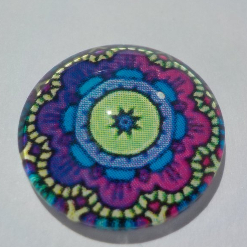Cabochon avec son image de mandala, multicolore, en verre, rond, 18 mm