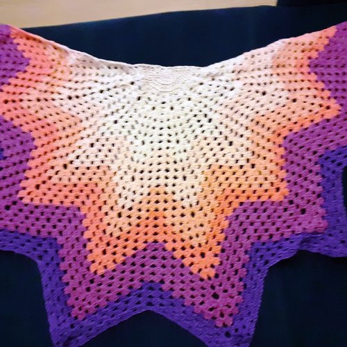 Châle étoile en crochet