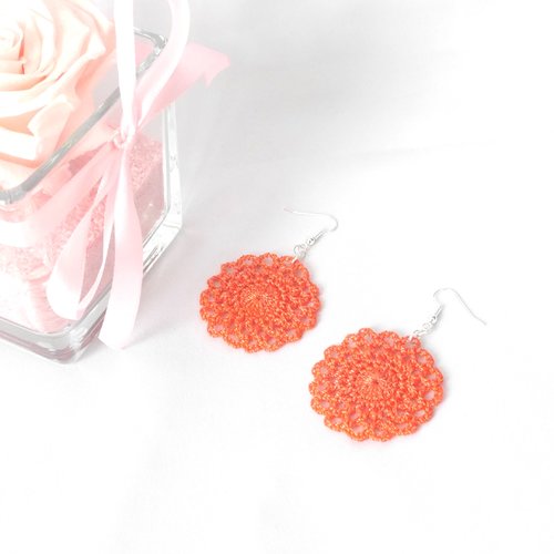 Boucles d'oreilles pendantes orange