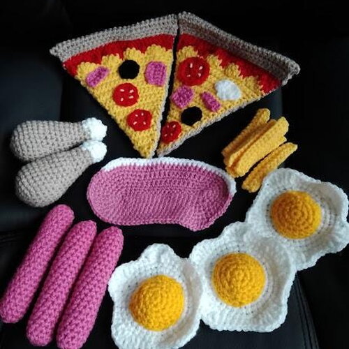 Lot dinette au crochet alimentation jouet fruits et légumes, viande...