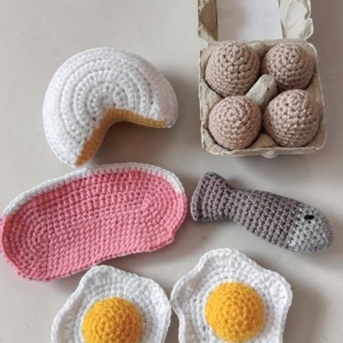 Set petit-déjeuner au crochet – œufs, jambon et accessoires – jouet enfant / déco cuisine fait main, montessori,