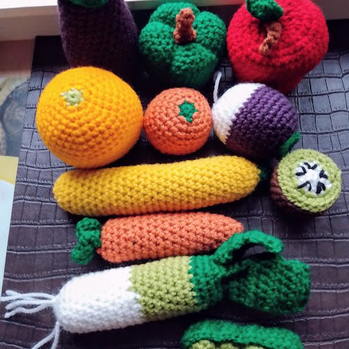 Lot dinette au crochet alimentation jouet fruits et légumes, viande...