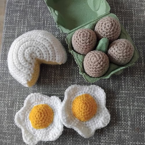 Lot de dinette au crochet