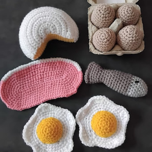 Set petit-déjeuner au crochet – œufs, jambon et accessoires – jouet enfant / déco cuisine fait main, montessori,