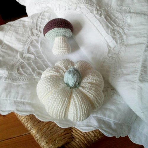Dînette ou marchande au crochet réalisée à la main en coton déco d'automne