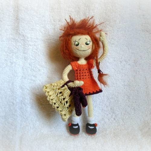 Poupée Veronica au crochet - Création artisanale féerique