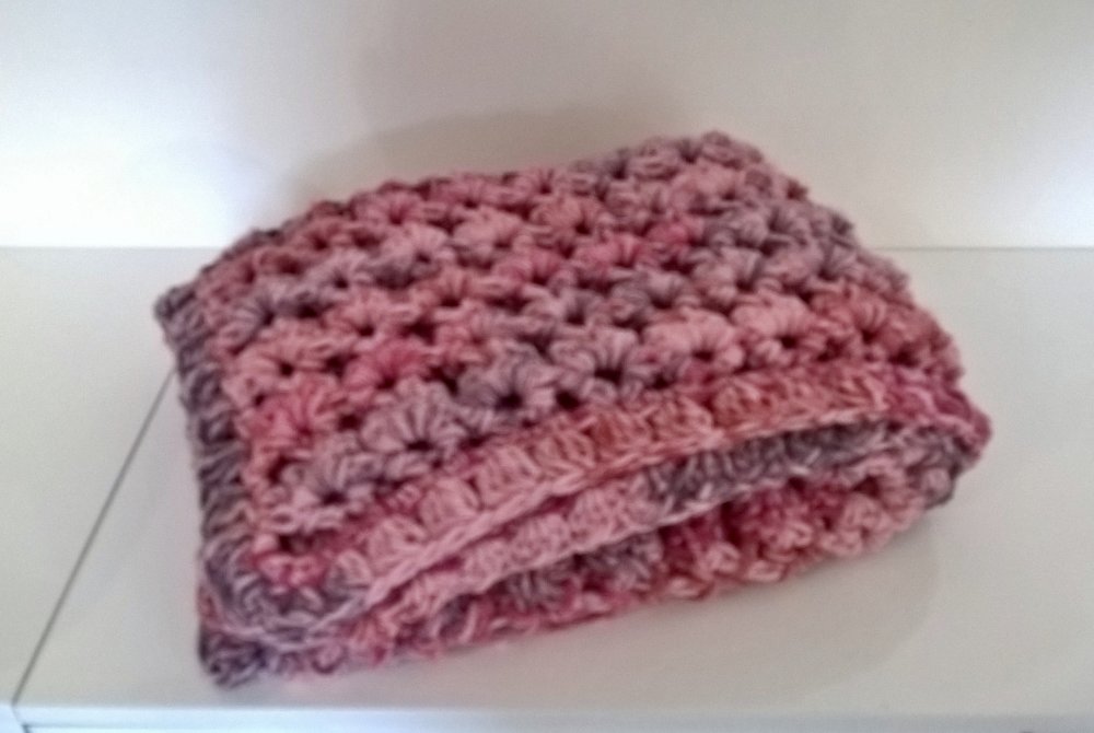 Couverture Couvre Lit Bebe Au Crochet Un Grand Marche Couverture Couvre Lit Bebe Au Crochet Un Grand Marche