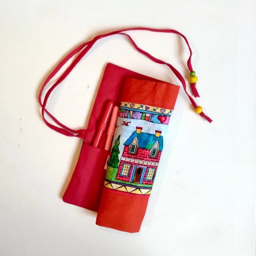Trousse école coloriage feutres crayons enroulable rangement