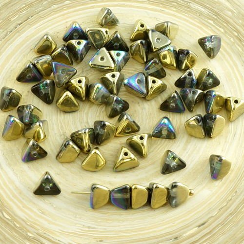 50pcs cristal d'or arc-en-ciel de la moitié tchèque en verre de grand demi-pincée triangle entretois sku-30211