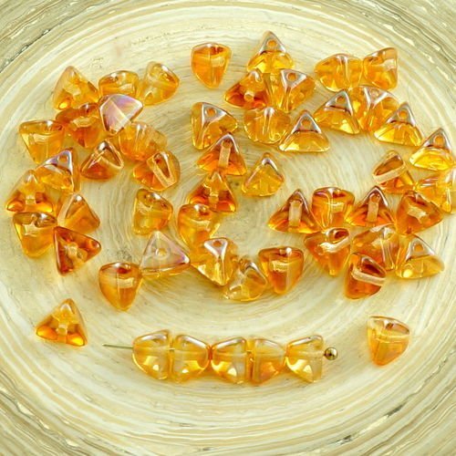 50pcs cristal jaune orange abricot lustre verre tchèque grand demi-pincée triangle entretoise de per sku-30206