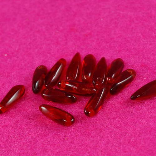 50 pcs petit clair rouge tchèque verre poignard perles feuille pétale 10mm x 3mm sku-18110