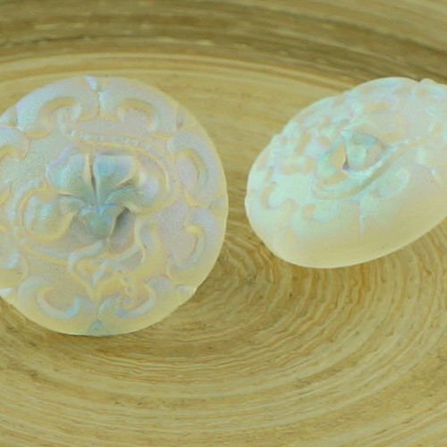 1pc mat blanc cristal ab dépoli lilly fleur à la main le verre tchèque bouton taille 8 18mm sku-30761