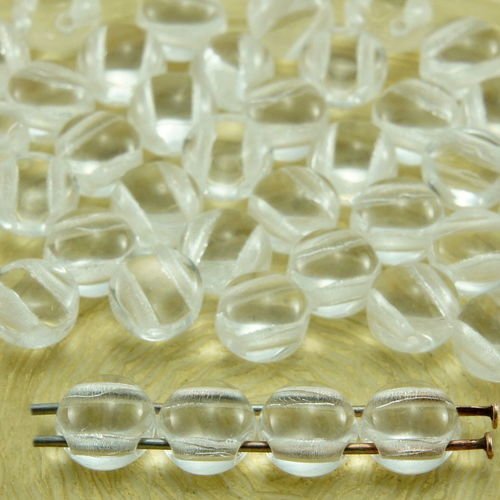 40pcs claire en cristal preciosa bonbons ronds en forme de dôme 2 deux trou de la pièce de tissage d sku-33855