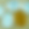 2pcs blanc opale de mer de la pierre de lune ovale en or en forme de dôme à dos plat verre tchèque e sku-34493