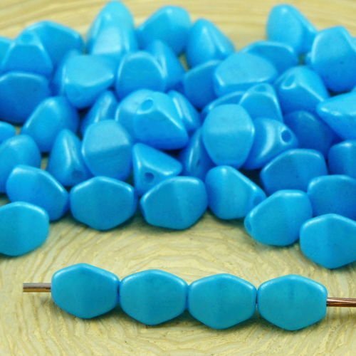 60pcs pearl shine aqua bleu clair pincée bicone à facettes entretoise tchèque perles de verre de 5mm sku-32061