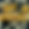 Topaze jaune clair verre tchèque facted bicone perles de feu poli pyramide écarteur 8mm 28pcs sku-18588