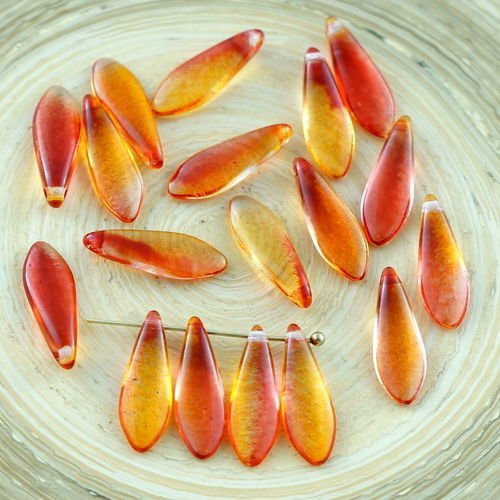 30pcs crystal orange rouge arc-en-ciel verre tchèque poignard perles feuille plate de 5 mm x 16mm sku-28926