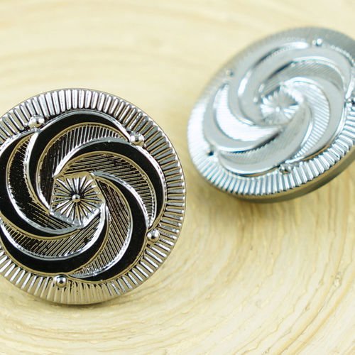1pc chrome hématite métallique en spirale ronde à la main le verre tchèque bouton taille 10 23mm sku-37671