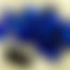 20pcs opaque jet noir bleu azur de la moitié de l'éclat à plat agité carré puce rondelle de verre tc sku-30700