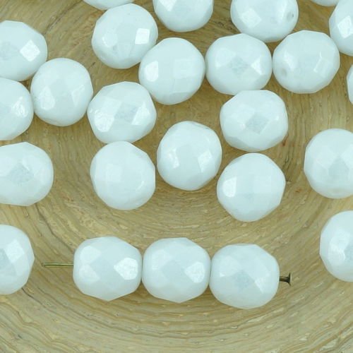20pcs blanc albâtre opale lustre rond à facettes feu poli entretoise de verre tchèque perles de 8mm sku-34658