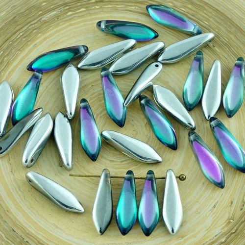 30pcs argent cristal violet clair dichroïque vitrail demi-verre tchèque preciosa poignard perles feu sku-28478