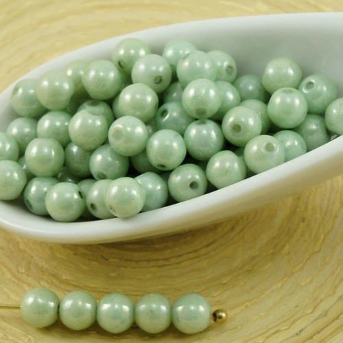 100pcs opaque vert lustre rond druk verre tchèque pressé perles de petite entretoise de 4mm sku-31907