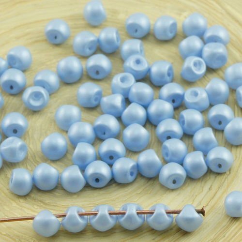 60pcs nacré bleu cotton candy le plus petit champignon bouton tchèque perles de verre de 4 mm x 3 mm sku-31082