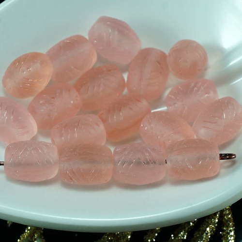 Mat valentine rose clair tchèque ronde en verre taillé court tube de perles de 9mm x 7mm 18pcs sku-21359
