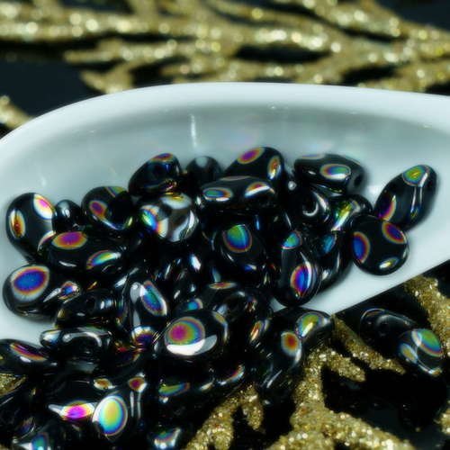 60pcs noir paon pip perles de verre tchèque pip preciosa pip fleur plate pétale de de 5mm x 7mm sku-18022