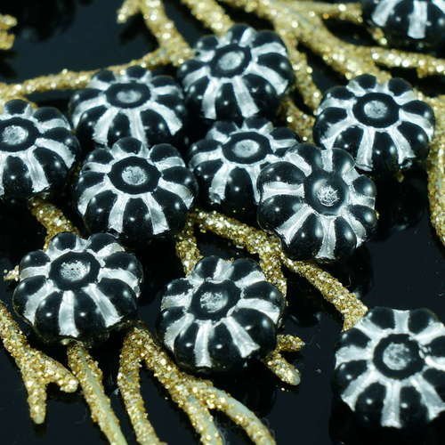 Noir argent fleur d'halloween verre tchèque perles de 12 mm x 5 mm 10pcs sku-18142
