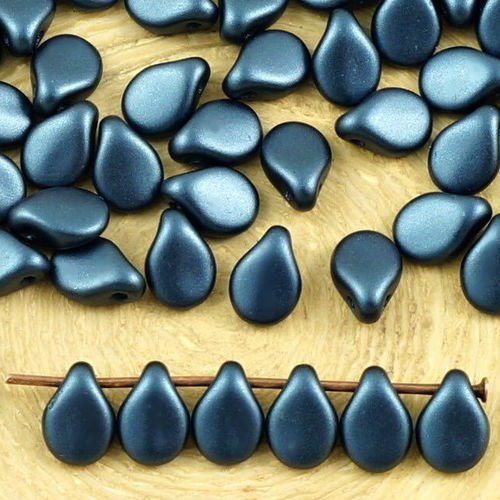 60pcs pastel nacré bleu marine pip preciosa fleur plat de pétales de verre tchèque perles 5mm x 7mm sku-35424