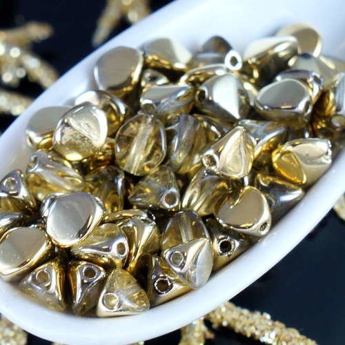 50pcs cristal d'or de la moitié pincée de verre tchèque entretoise bicone à facettes perles 5mm sku-19252