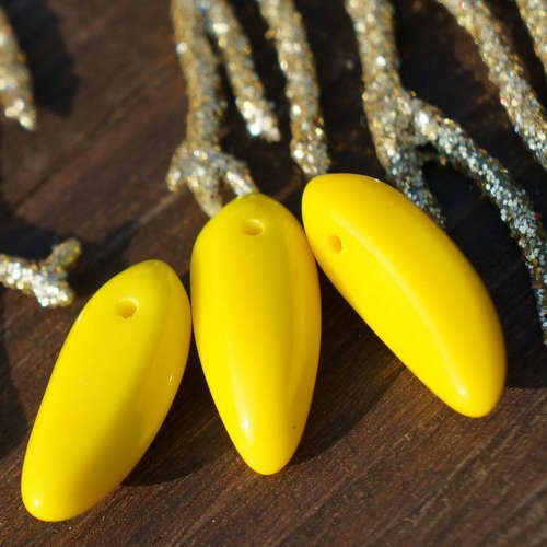 Opaque jaune banane fruit de perles de verre grands poignard automne tchèque long perle de grand 17m sku-16756