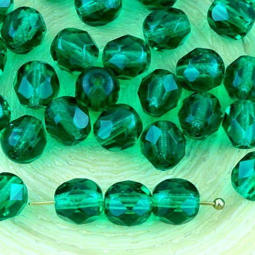 40pcs crystal foncé vert émeraude clair ronde à facettes feu poli entretoise de verre tchèque perles sku-33289