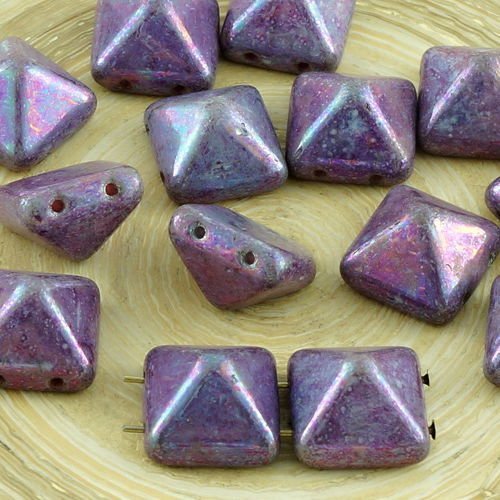 8pcs iris vega violet lustre carré pyramide goujon 2 deux trou de verre tchèque perles 12mm x sku-31363