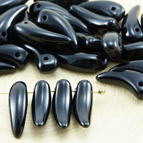 24pcs opaque noir de jais pic de la dent de poignard fang halloween tchèque perles en verre de 16 mm sku-32159