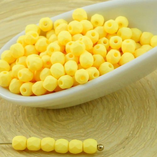 100pcs mat de soie jaune ronde à facettes feu poli verre tchèque perles de petit écarteur 3mm sku-31840
