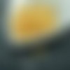 20g de printemps aux couleurs passées jaune tournesol preciosa de style rocaille un trou de verre tc sku-26468