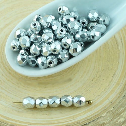 100pcs metallic silver ronde verre tchèque perles à facettes feu poli petite entretoise de 4mm sku-28681