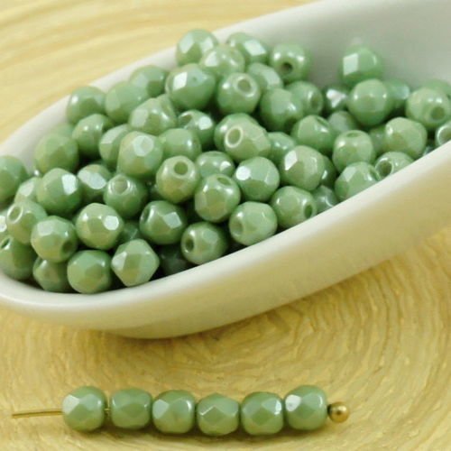 100pcs italien vert lustre rond à facettes feu poli verre tchèque perles de petit écarteur 3mm sku-31867