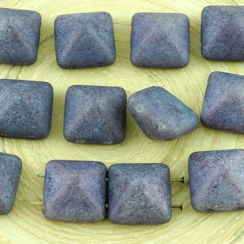 8pcs cache craie vega violet grand carré pyramide goujon 2 deux trou de verre tchèque perles de 12mm sku-32550
